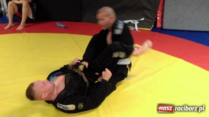 Zdjęcie w galerii na portalu naszraciborz.pl: Wakacyjne sparingi Łamatorów wiadomości z regionu