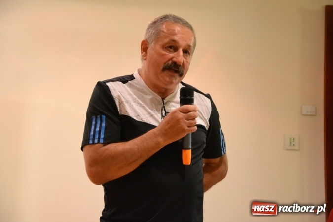 Zdjęcie w galerii na portalu naszraciborz.pl: Plakat Olimpijski - otwarcie wystawy na Zamku Piastowskim  wiadomości z regionu