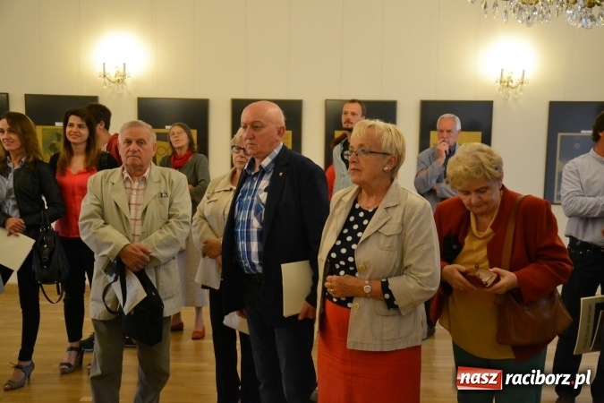 Zdjęcie w galerii na portalu naszraciborz.pl: Plakat Olimpijski - otwarcie wystawy na Zamku Piastowskim  wiadomości z regionu