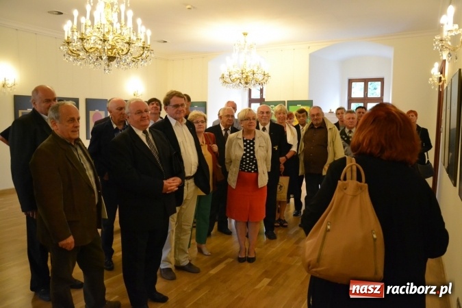 Zdjęcie w galerii na portalu naszraciborz.pl: Plakat Olimpijski - otwarcie wystawy na Zamku Piastowskim  wiadomości z regionu