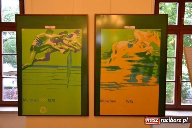 Zdjęcie w galerii na portalu naszraciborz.pl: Plakat Olimpijski - otwarcie wystawy na Zamku Piastowskim  wiadomości z regionu