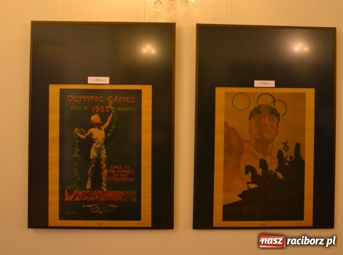 Zdjęcie w galerii na portalu naszraciborz.pl: Plakat Olimpijski - otwarcie wystawy na Zamku Piastowskim  wiadomości z regionu