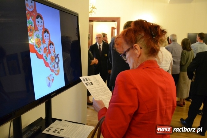 Zdjęcie w galerii na portalu naszraciborz.pl: Plakat Olimpijski - otwarcie wystawy na Zamku Piastowskim  wiadomości z regionu