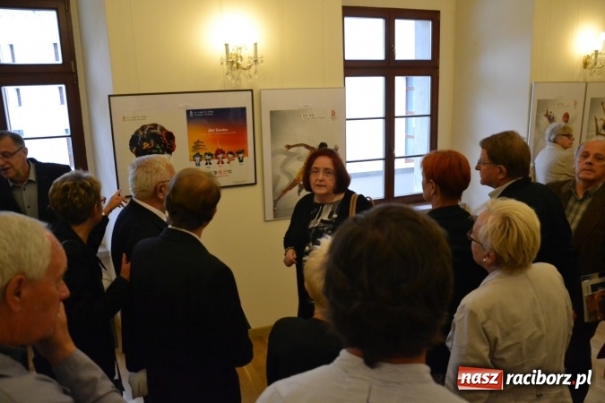 Zdjęcie w galerii na portalu naszraciborz.pl: Plakat Olimpijski - otwarcie wystawy na Zamku Piastowskim  wiadomości z regionu
