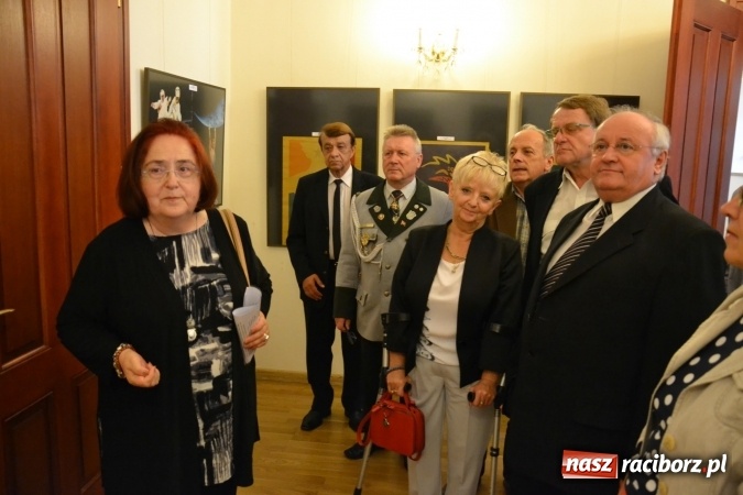 Zdjęcie w galerii na portalu naszraciborz.pl: Plakat Olimpijski - otwarcie wystawy na Zamku Piastowskim  wiadomości z regionu