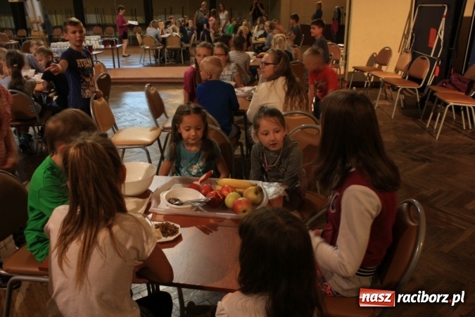 Zdjęcie w galerii na portalu naszraciborz.pl: Wakacyjny czwartek w krzanowickim domu kultury  wiadomości z regionu