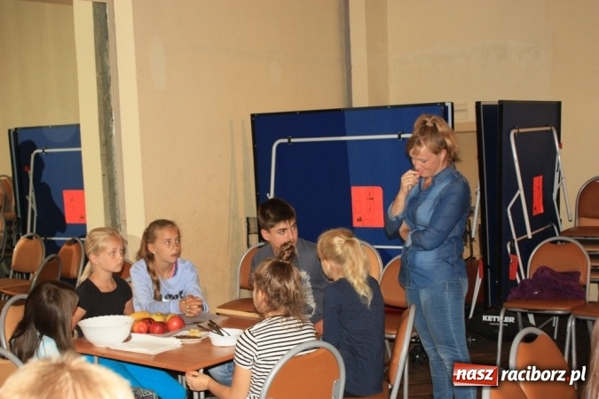 Zdjęcie w galerii na portalu naszraciborz.pl: Wakacyjny czwartek w krzanowickim domu kultury  wiadomości z regionu