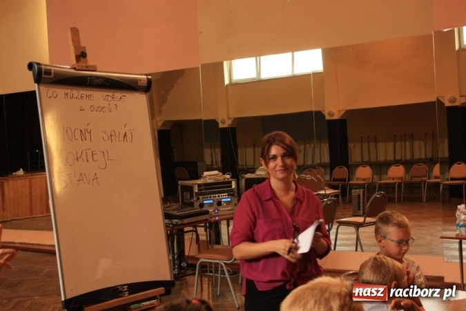 Zdjęcie w galerii na portalu naszraciborz.pl: Wakacyjny czwartek w krzanowickim domu kultury  wiadomości z regionu