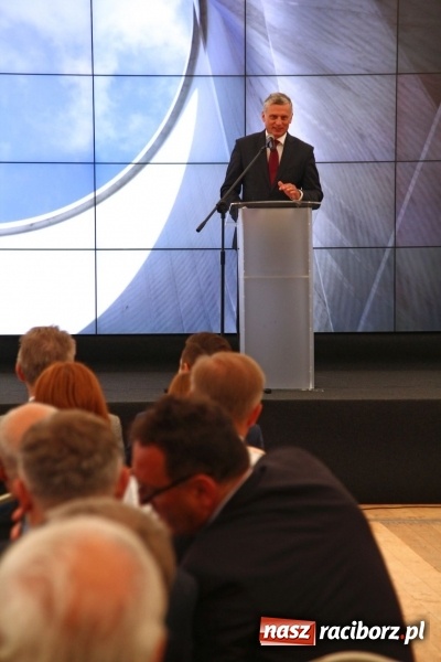 Zdjęcie w galerii na portalu naszraciborz.pl: Półmetek budowy bloków w Elektrowni Opole wiadomości z regionu