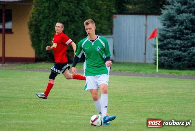 Zdjęcie w galerii na portalu naszraciborz.pl: I Festyn Rodzinny w Tworkowie za nami. Grano o Puchar Sołtysa wiadomości z regionu