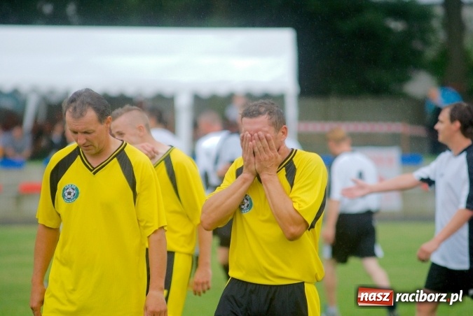 Zdjęcie w galerii na portalu naszraciborz.pl: I Festyn Rodzinny w Tworkowie za nami. Grano o Puchar Sołtysa wiadomości z regionu