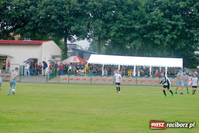 Zdjęcie w galerii na portalu naszraciborz.pl: I Festyn Rodzinny w Tworkowie za nami. Grano o Puchar Sołtysa wiadomości z regionu