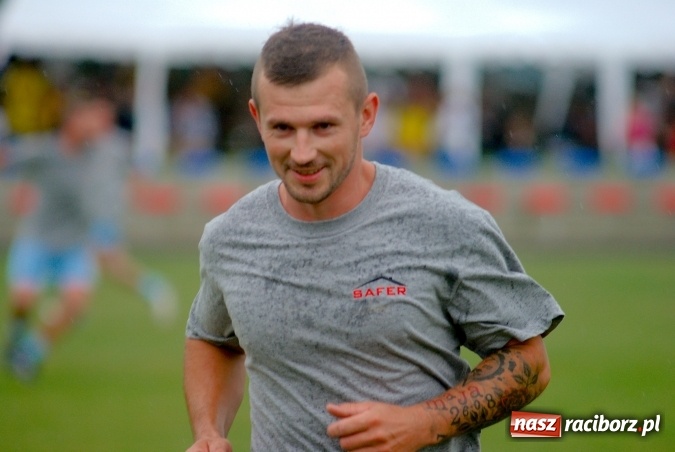 Zdjęcie w galerii na portalu naszraciborz.pl: I Festyn Rodzinny w Tworkowie za nami. Grano o Puchar Sołtysa wiadomości z regionu