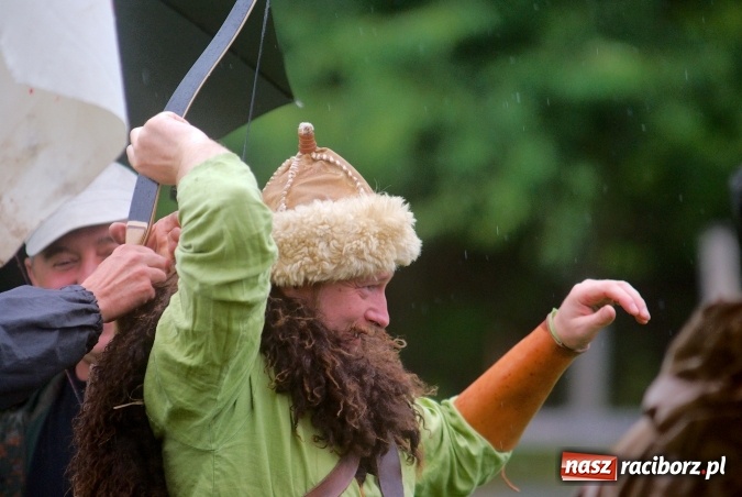 Zdjęcie w galerii na portalu naszraciborz.pl: Tworkowskie polowanie na dzika. II turniej pasjonatów łucznictwa wiadomości z regionu