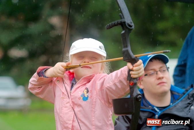 Zdjęcie w galerii na portalu naszraciborz.pl: Tworkowskie polowanie na dzika. II turniej pasjonatów łucznictwa wiadomości z regionu