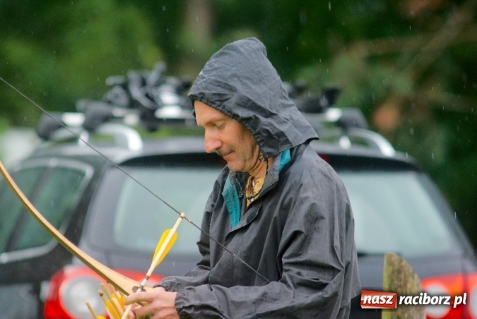 Zdjęcie w galerii na portalu naszraciborz.pl: Tworkowskie polowanie na dzika. II turniej pasjonatów łucznictwa wiadomości z regionu