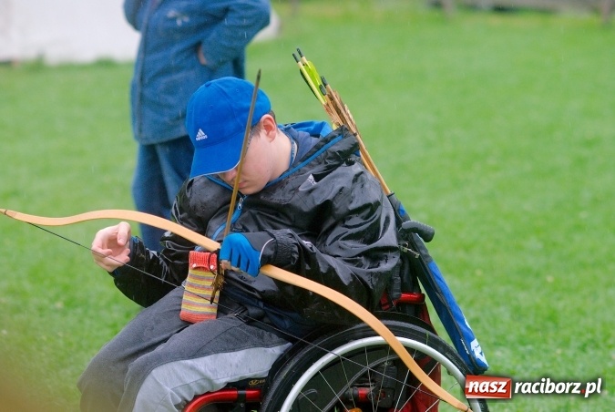 Zdjęcie w galerii na portalu naszraciborz.pl: Tworkowskie polowanie na dzika. II turniej pasjonatów łucznictwa wiadomości z regionu