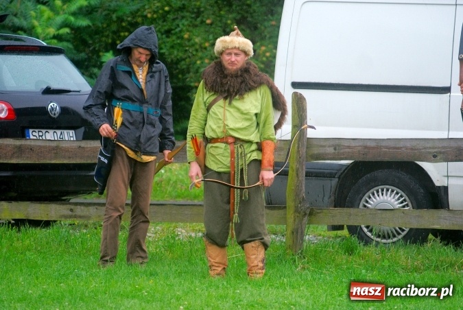 Zdjęcie w galerii na portalu naszraciborz.pl: Tworkowskie polowanie na dzika. II turniej pasjonatów łucznictwa wiadomości z regionu