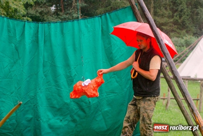 Zdjęcie w galerii na portalu naszraciborz.pl: Tworkowskie polowanie na dzika. II turniej pasjonatów łucznictwa wiadomości z regionu
