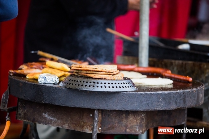 Zdjęcie w galerii na portalu naszraciborz.pl: Tradycyjne święto piwa w czeskich Szylerzowicach wiadomości z regionu