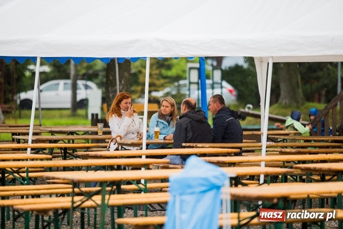 Zdjęcie w galerii na portalu naszraciborz.pl: Tradycyjne święto piwa w czeskich Szylerzowicach wiadomości z regionu