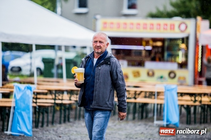 Zdjęcie w galerii na portalu naszraciborz.pl: Tradycyjne święto piwa w czeskich Szylerzowicach wiadomości z regionu