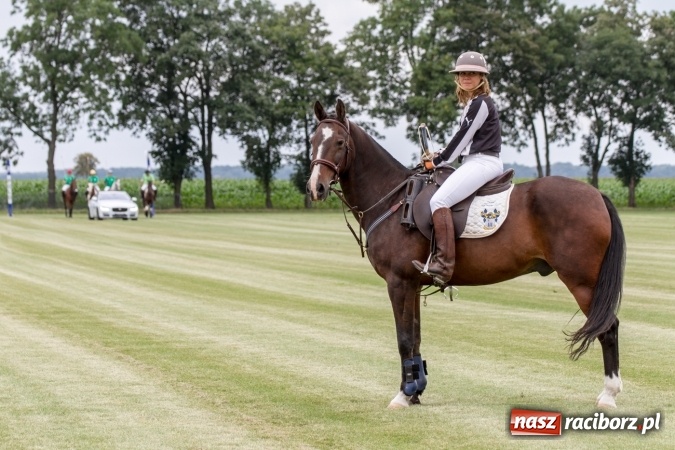 Zdjęcie w galerii na portalu naszraciborz.pl: W Zakrzowie trwa Silesia Summer Classic Polo Cup wiadomości z regionu