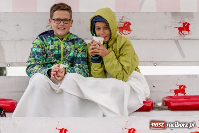 Zdjęcie w galerii na portalu naszraciborz.pl: W Zakrzowie trwa Silesia Summer Classic Polo Cup wiadomości z regionu