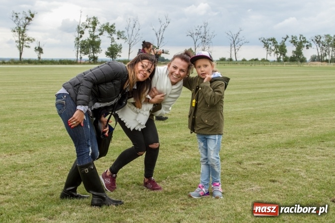 Zdjęcie w galerii na portalu naszraciborz.pl: W Zakrzowie trwa Silesia Summer Classic Polo Cup wiadomości z regionu