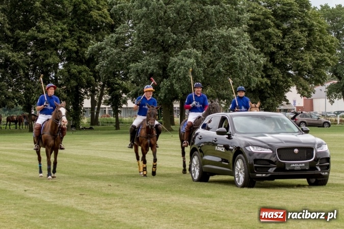 Zdjęcie w galerii na portalu naszraciborz.pl: W Zakrzowie trwa Silesia Summer Classic Polo Cup wiadomości z regionu