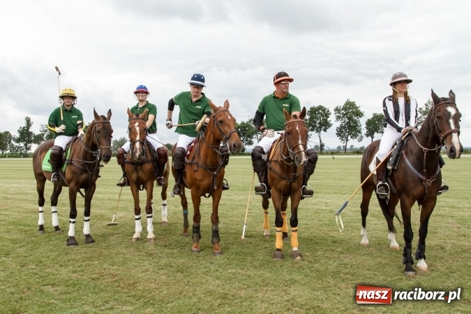 Zdjęcie w galerii na portalu naszraciborz.pl: W Zakrzowie trwa Silesia Summer Classic Polo Cup wiadomości z regionu