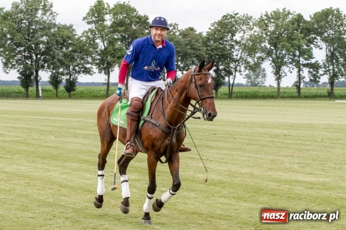 Zdjęcie w galerii na portalu naszraciborz.pl: W Zakrzowie trwa Silesia Summer Classic Polo Cup wiadomości z regionu