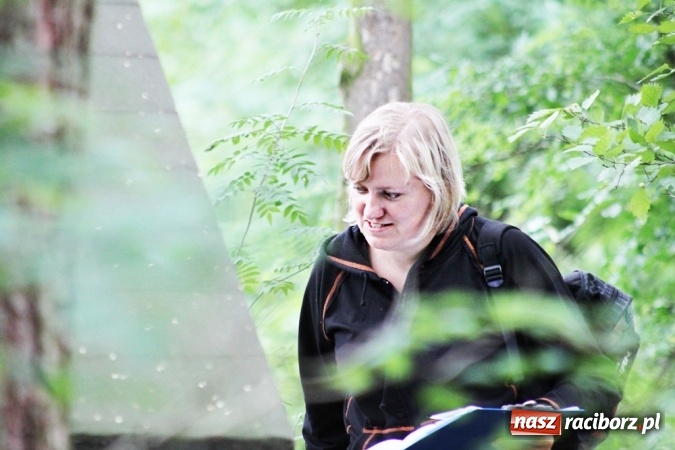 Zdjęcie w galerii na portalu naszraciborz.pl: Deszczowe poszukiwanie Koziołka w Rudzie Kozielskiej  wiadomości z regionu