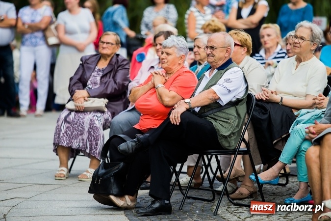 Zdjęcie w galerii na portalu naszraciborz.pl: Raciborska Orkiestra Dęta Plania zagrała w Parku Roth wiadomości z regionu
