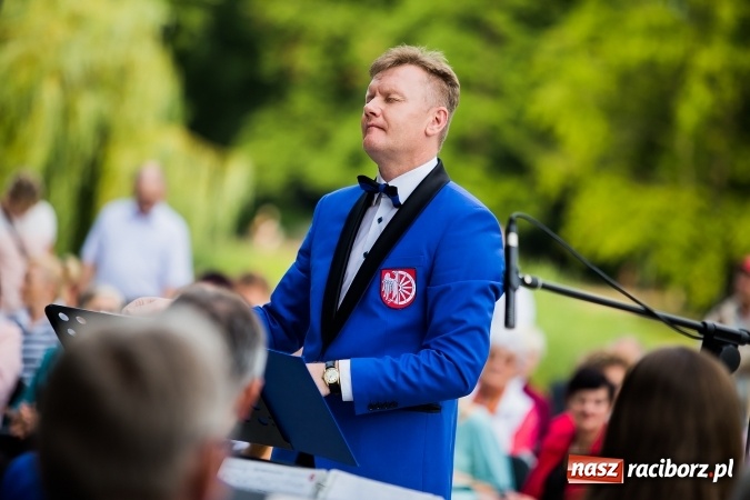 Zdjęcie w galerii na portalu naszraciborz.pl: Raciborska Orkiestra Dęta Plania zagrała w Parku Roth wiadomości z regionu