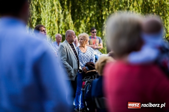 Zdjęcie w galerii na portalu naszraciborz.pl: Raciborska Orkiestra Dęta Plania zagrała w Parku Roth wiadomości z regionu