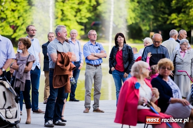 Zdjęcie w galerii na portalu naszraciborz.pl: Raciborska Orkiestra Dęta Plania zagrała w Parku Roth wiadomości z regionu