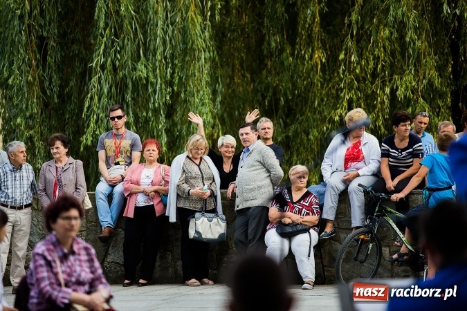 Zdjęcie w galerii na portalu naszraciborz.pl: Raciborska Orkiestra Dęta Plania zagrała w Parku Roth wiadomości z regionu