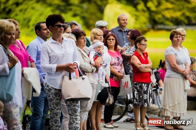 Zdjęcie w galerii na portalu naszraciborz.pl: Raciborska Orkiestra Dęta Plania zagrała w Parku Roth wiadomości z regionu