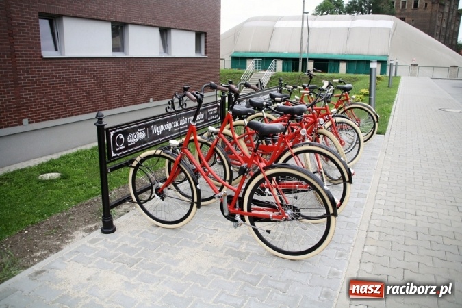 Zdjęcie w galerii na portalu naszraciborz.pl: Wypożyczalnie rowerowe już działają  wiadomości z regionu