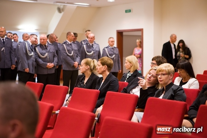 Zdjęcie w galerii na portalu naszraciborz.pl: Raciborskie obchody Święta Policji na zamku. 70 funkcjonariuszy z awansami wiadomości z regionu