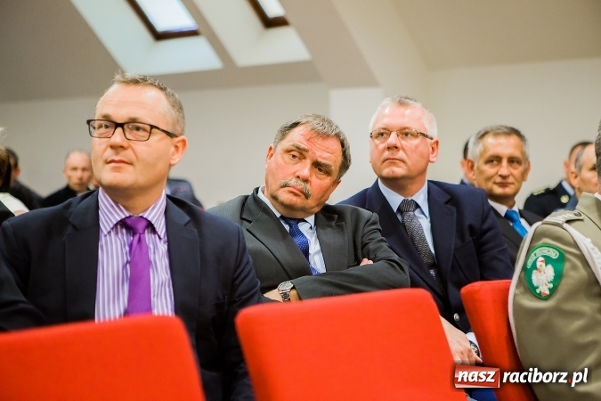 Zdjęcie w galerii na portalu naszraciborz.pl: Raciborskie obchody Święta Policji na zamku. 70 funkcjonariuszy z awansami wiadomości z regionu