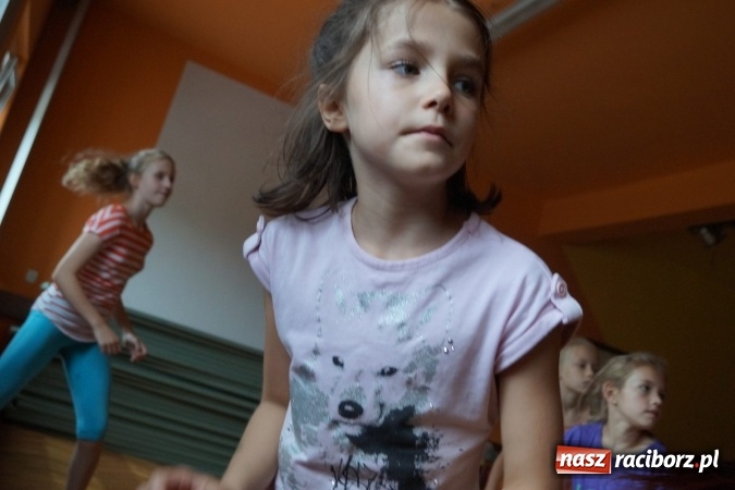 Zdjęcie w galerii na portalu naszraciborz.pl: Hip-hop i balet w Gminnym Centrum Kultury w Nędzy wiadomości z regionu