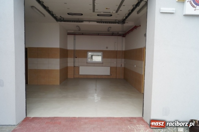 Zdjęcie w galerii na portalu naszraciborz.pl: Dobiegają końca roboty przy remizie OSP w Babicach wiadomości z regionu