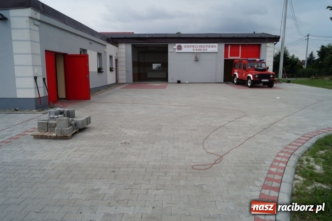 Zdjęcie w galerii na portalu naszraciborz.pl: Dobiegają końca roboty przy remizie OSP w Babicach wiadomości z regionu