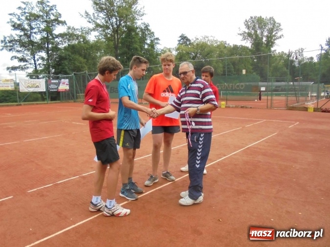 Zdjęcie w galerii na portalu naszraciborz.pl: Tenisiści TKKF Rafako na zgrupowaniu w Opawie  wiadomości z regionu