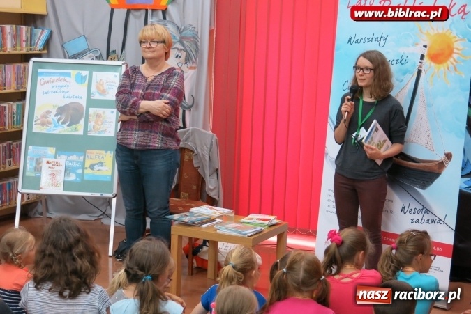 Zdjęcie w galerii na portalu naszraciborz.pl: Kim jest Dżok? - spotkanie z pisarką Barbarą Gawryluk w bibliotece wiadomości z regionu