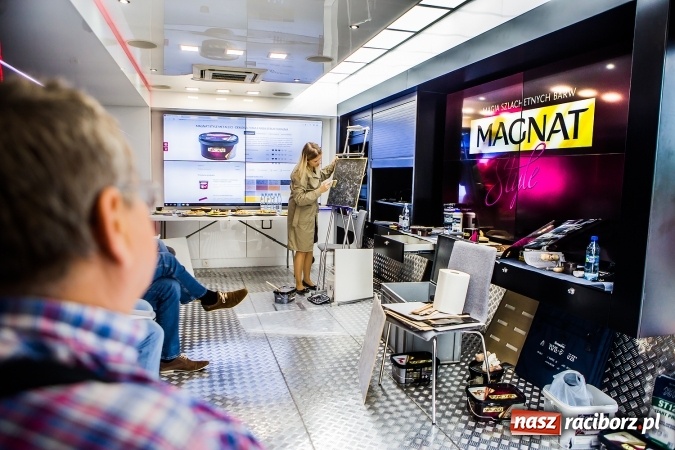 Zdjęcie w galerii na portalu naszraciborz.pl: Centrum Szkoleniowe Śnieżki zawitało do Raciborza wiadomości z regionu