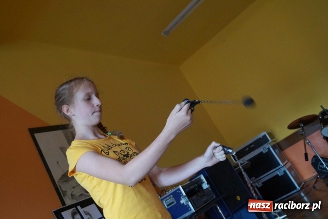 Zdjęcie w galerii na portalu naszraciborz.pl: Młodzież w Nędzy zainspirowana tradycją Nowej Zelandii. Jaką? wiadomości z regionu