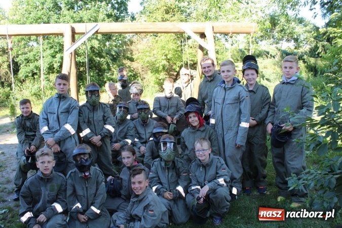 Zdjęcie w galerii na portalu naszraciborz.pl: Niezapomniana impreza i udana zabawa? Paintball w Tworkowie zna się na organizacji takich wydarzeń! wiadomości z regionu